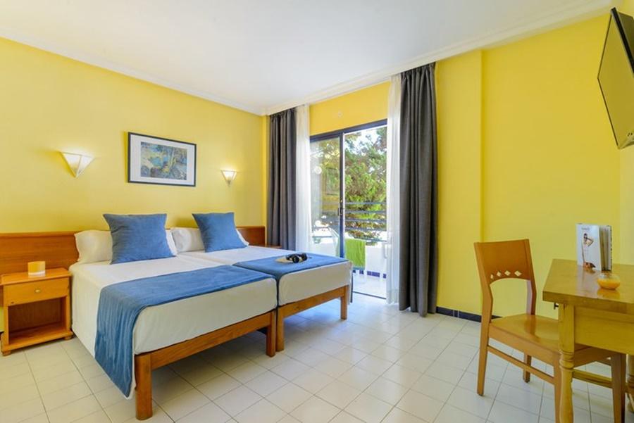 Hotel Vibra Isola - Adults Only Playa d'en Bossa Exterior foto