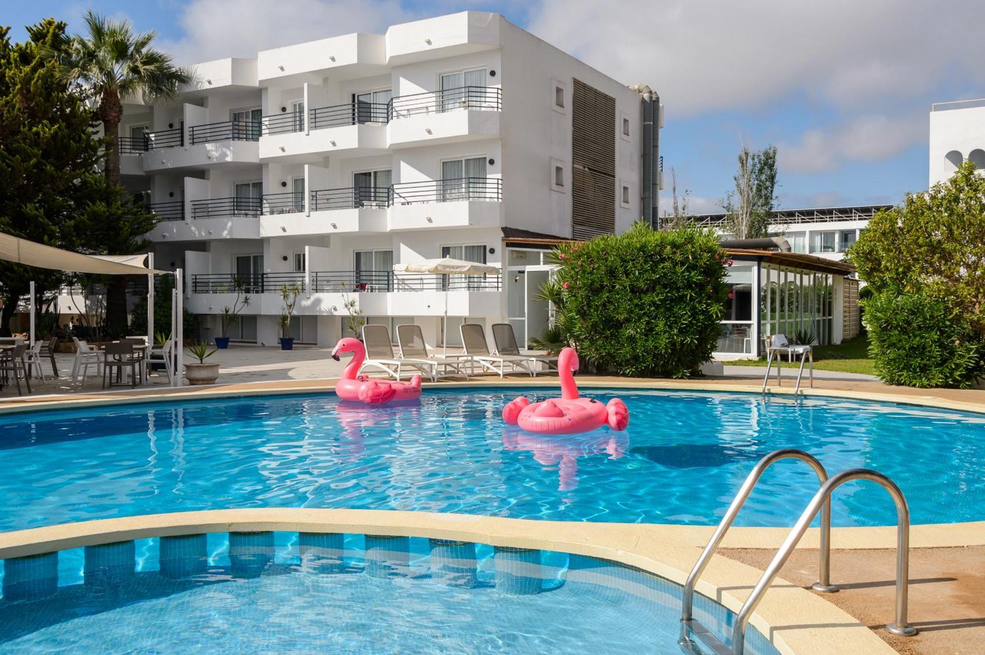 Hotel Vibra Isola - Adults Only Playa d'en Bossa Exterior foto