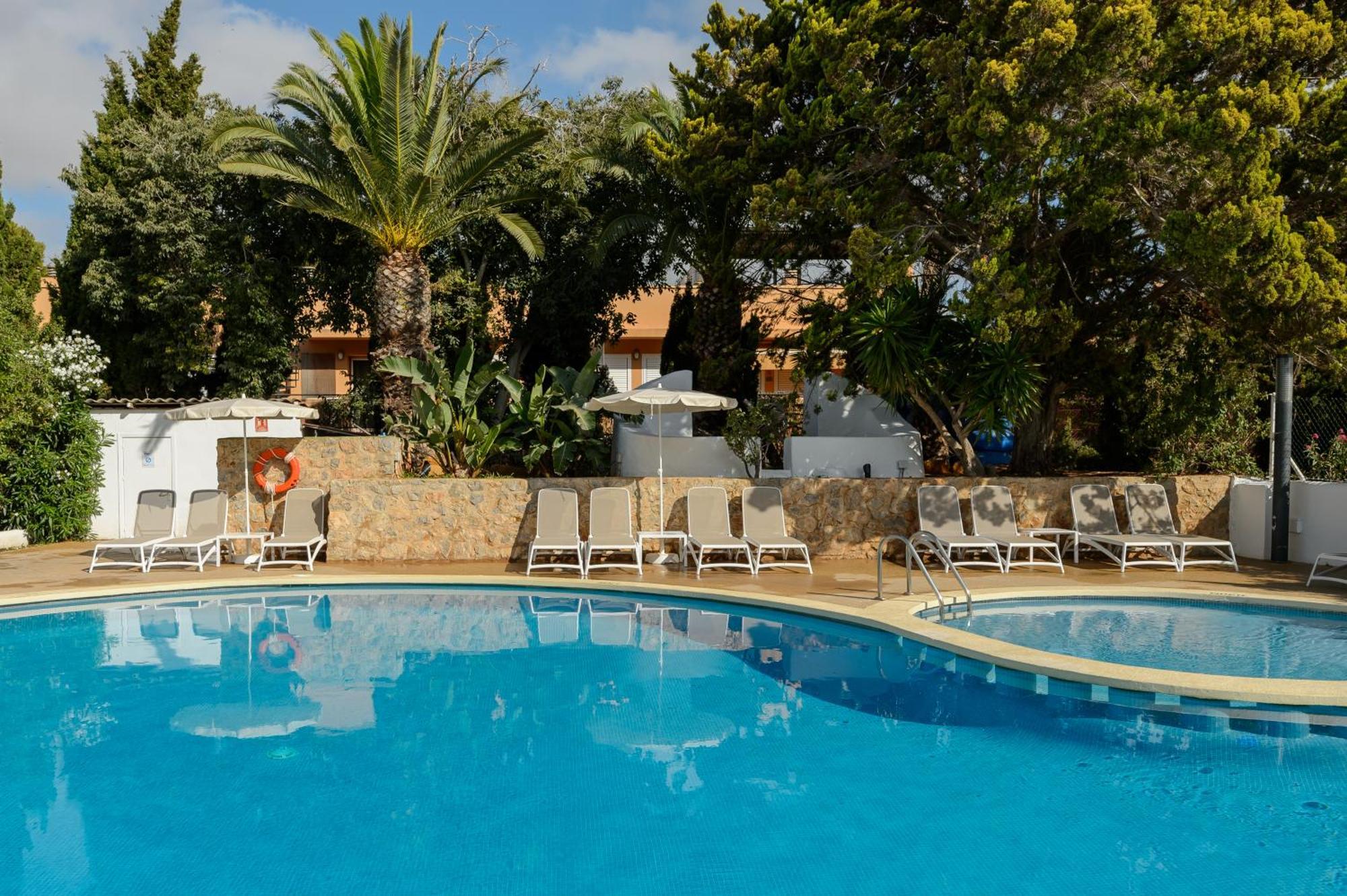 Hotel Vibra Isola - Adults Only Playa d'en Bossa Exterior foto